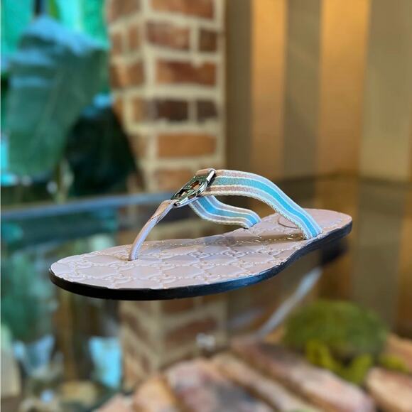 Preowned Pink Embossed Leather Guccissima Sandels - Picture 2 of 8